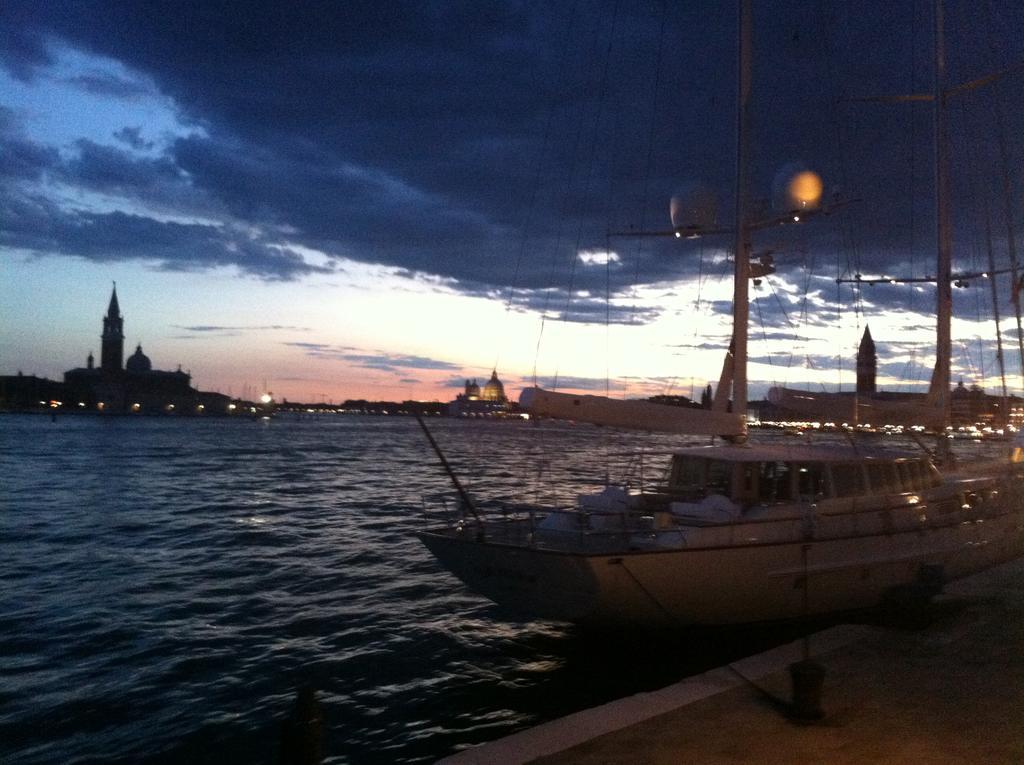 Marinaressa Biennale Terrazza Lägenhet Venedig Exteriör bild